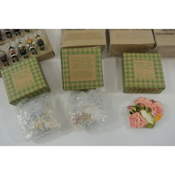 Avon Collectible Lot Ornaments Candle Marjolein Bastin Magnets Garden Delight - Picture 7 of 8